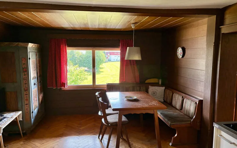 apartment_w._kaiser_vi.jpg